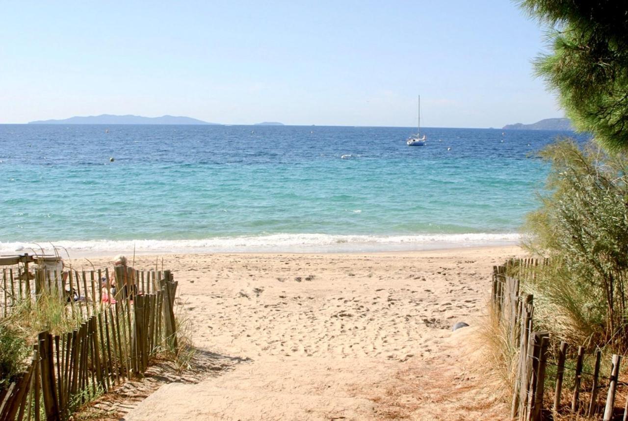 Appartement Les Pieds Dans L'Eau A Cavaliere Le Lavandou Luaran gambar